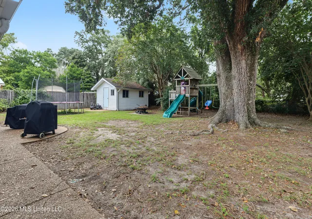 Photo 3 of Single family home for sale at 2609 Demaret Dr, Gulfport, MS 39507 | MLS# 4165138 | Listing updated on 2026-10-16