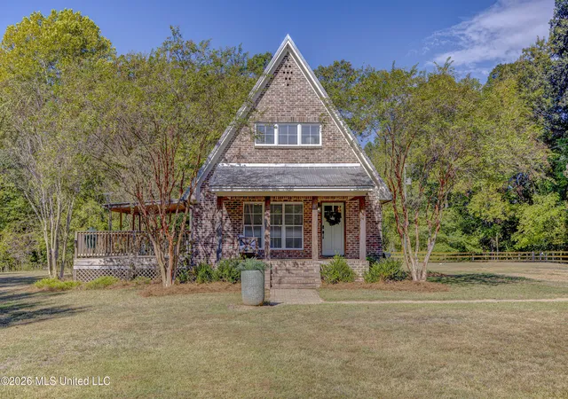 Photo 1 of Single family home for sale at 7025 Highway 433, Bentonia, MS 39040 | MLS# 4164251 | Listing updated on 2026-10-03