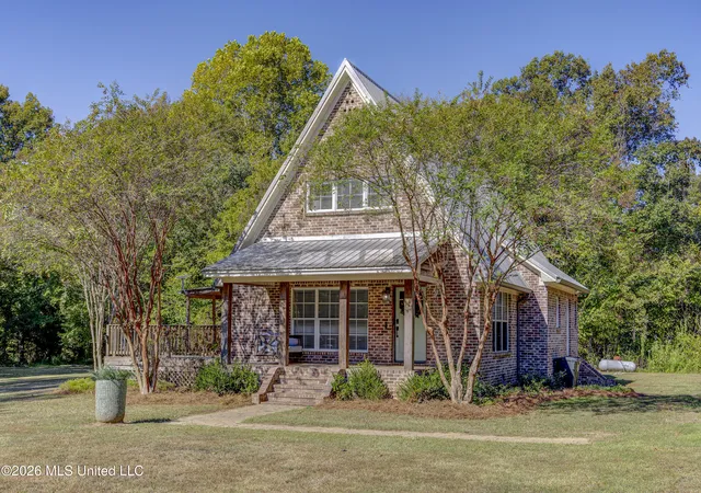 Photo 2 of Single family home for sale at 7025 Highway 433, Bentonia, MS 39040 | MLS# 4164251 | Listing updated on 2026-10-03
