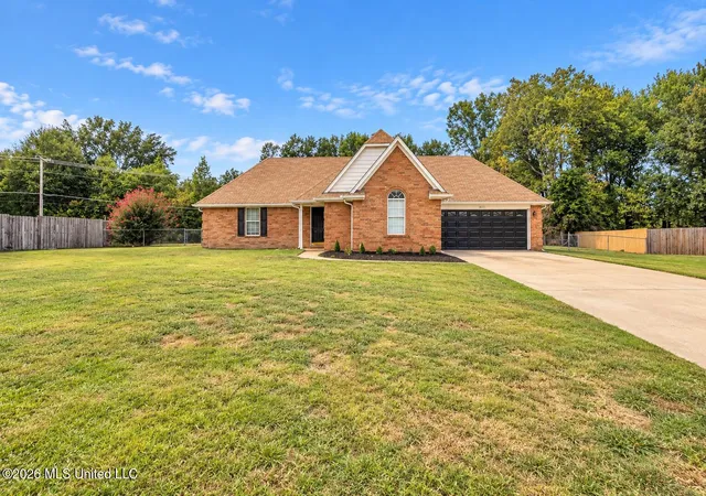 Photo 2 of Sale Pending at 6972 Fox Briar Cvs, Walls, MS 38680 | MLS# 4163980 | Listing updated on 2026-10-13