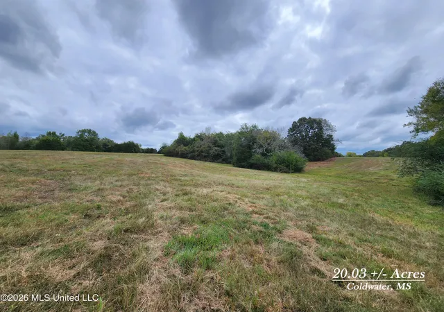 Photo 1 of Sale Pending at 2003 Old Memphis Oxford Rd, Coldwater, MS 38618 | MLS# 4163776 | Listing updated on 2026-10-08