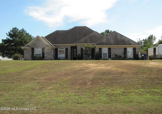 Photo 1 of Single family home for sale at 624 Moore Loop, Byhalia, MS 38611 | MLS# 4163785 | Listing updated on 2026-10-05
