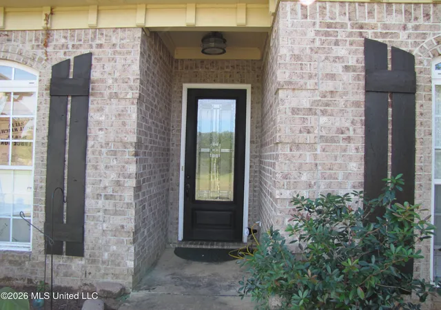 Photo 2 of Single family home for sale at 624 Moore Loop, Byhalia, MS 38611 | MLS# 4163785 | Listing updated on 2026-10-05