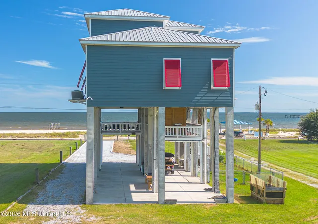 Photo 2 of Single family home for sale at 229 N Beach Blvd, Waveland, MS 39576 | MLS# 4163946 | Listing updated on 2026-10-27