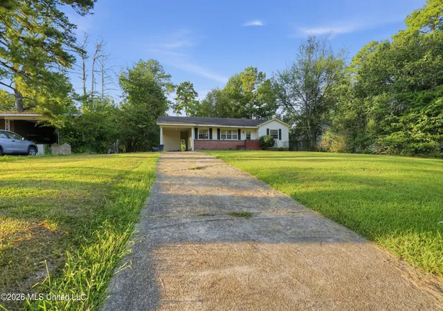Photo 2 of Single family home for sale at 757 Dorgan St, Jackson, MS 39204 | MLS# 4163851 | Listing updated on 2026-10-20