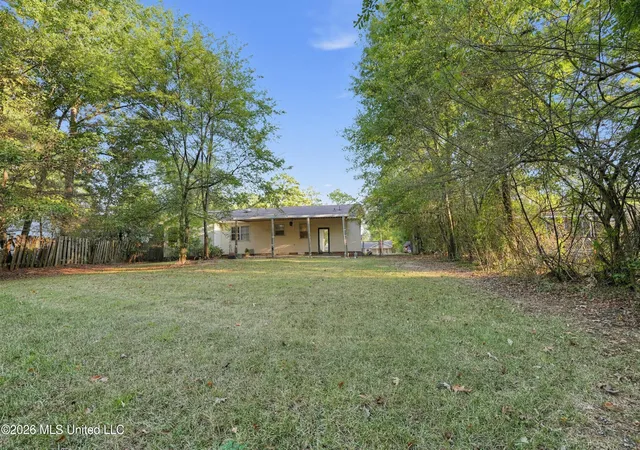 Photo 3 of Single family home for sale at 757 Dorgan St, Jackson, MS 39204 | MLS# 4163851 | Listing updated on 2026-10-20