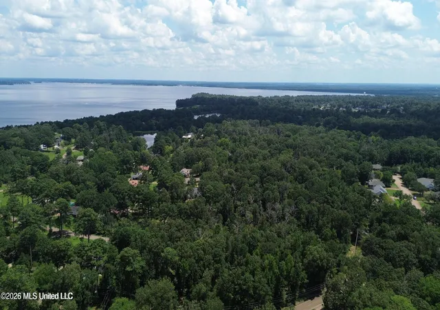 Photo 1 of Land for sale at 275 Kiowa Dr, Madison, MS 39110 | MLS# 4163825 | Listing updated on 2026-09-28