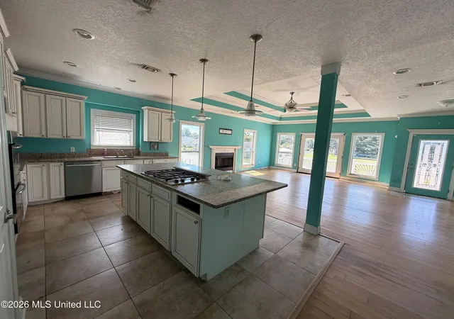 Photo 2 of Single family home for sale at 224 Oak St, Biloxi, MS 39530 | MLS# 4163850 | Listing updated on 2026-10-16