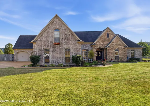 Photo 1 of Single family home for sale at 2747 S Fountain Gate Dr, Hernando, MS 38632 | MLS# 4164453 | Listing updated on 2026-10-12