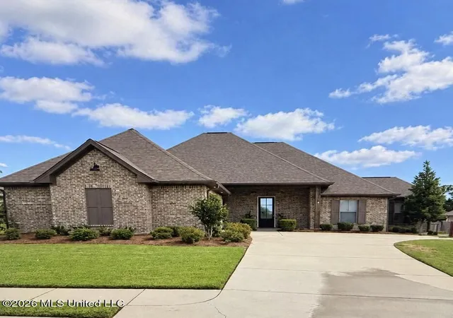 Photo 1 of Single family home for sale at 203 Ashbury Cvs, Canton, MS 39046 | MLS# 4163880 | Listing updated on 2026-10-04