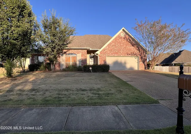 Photo 1 of Sale Pending at 1012 Trinity Dr, Madison, MS 39110 | MLS# 4163895 | Listing updated on 2026-10-27