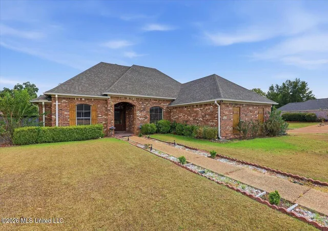 Photo 1 of Single family home for sale at 705 Huntington Cvs, Madison, MS 39110 | MLS# 4164412 | Listing updated on 2026-10-02