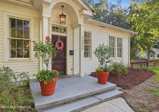 Photo 1 of Sale Pending at 1320 Saint Ann St, Jackson, MS 39202 | MLS# 4164358 | Listing updated on 2026-10-10