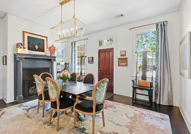 Photo 3 of Sale Pending at 1320 Saint Ann St, Jackson, MS 39202 | MLS# 4164358 | Listing updated on 2026-10-10
