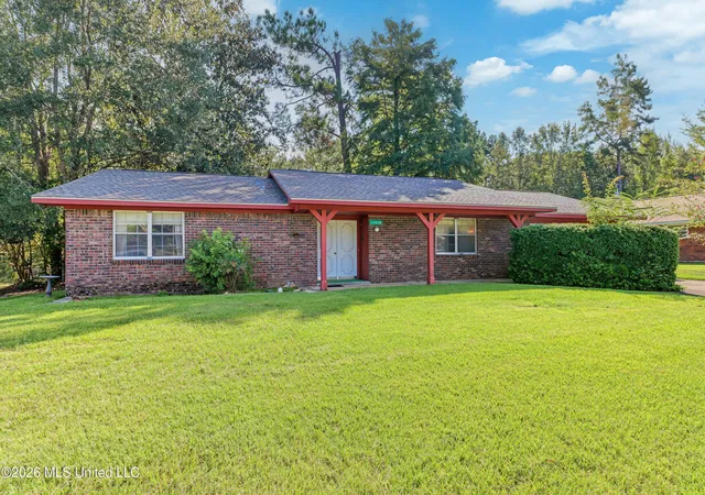 Photo 2 of Sale Pending at 13010 Depew Rd, Gulfport, MS 39503 | MLS# 4165493 | Listing updated on 2026-10-16