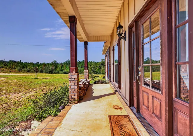 Photo 2 of Single family home for sale at 9455 Old Hwy 63 N, Lucedale, MS 39452 | MLS# 4163947 | Listing updated on 2026-09-29