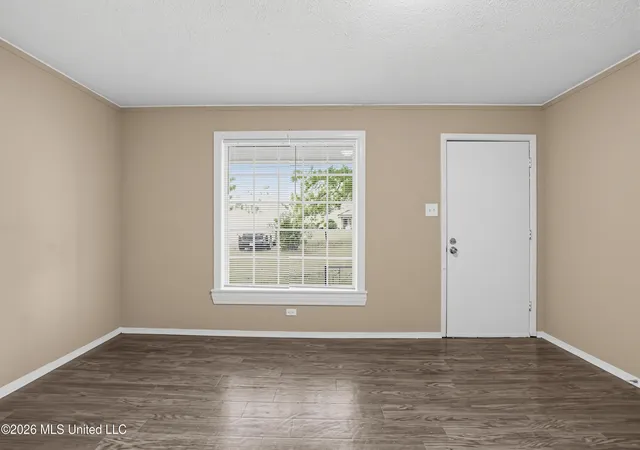 Photo 4 of Sale Pending at 3976 Rainey Rd, Jackson, MS 39212 | MLS# 4164335 | Listing updated on 2026-10-22