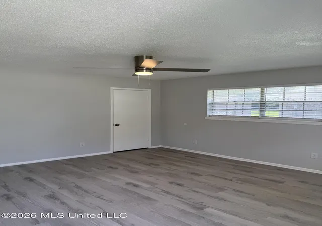 Photo 3 of Single family home for sale at 120 Imilda Dr, Gulfport, MS 39503 | MLS# 4164004 | Listing updated on 2026-10-19