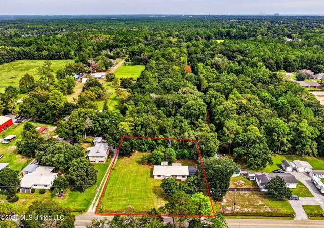 Photo 2 of Single family home for sale at 6386 Beatline Rd, Long Beach, MS 39560 | MLS# 4165012 | Listing updated on 2026-10-19