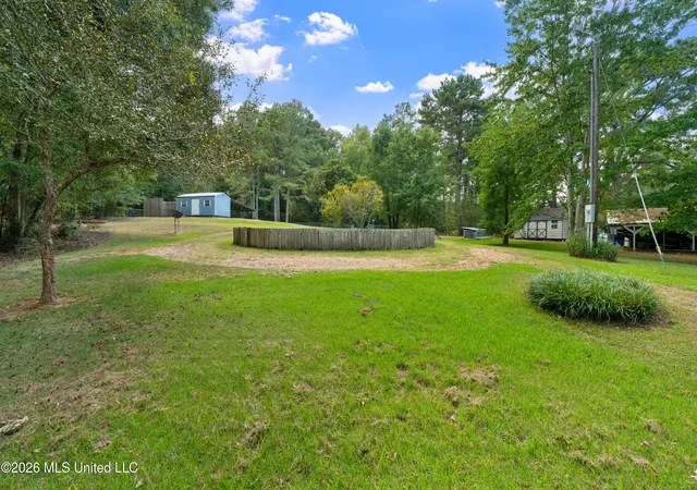 Photo 3 of Sale Pending at 2172 Sw Hurricane Lake Dr, Brookhaven, MS 39601 | MLS# 4164030 | Listing updated on 2026-10-03