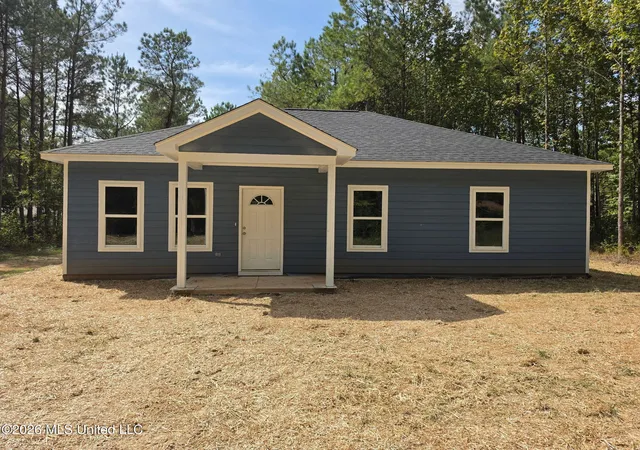 Photo 2 of Sale Pending at 127 Ridge Rd, Sarah, MS 38665 | MLS# 4164048 | Listing updated on 2026-10-08
