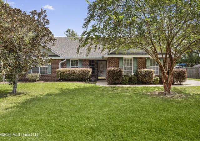 Photo 1 of Sale Pending at 1622 Lori Dr, Ocean Springs, MS 39564 | MLS# 4164158 | Listing updated on 2026-10-18