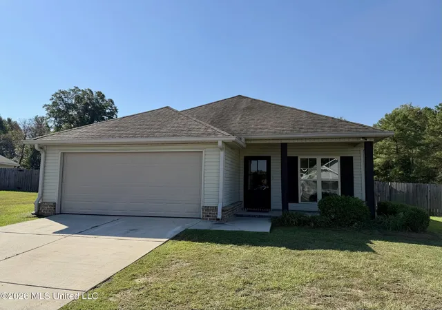 Photo 2 of Sale Pending at 18 Trillium, Hattiesburg, MS 39402 | MLS# 4164097 | Listing updated on 2026-10-06