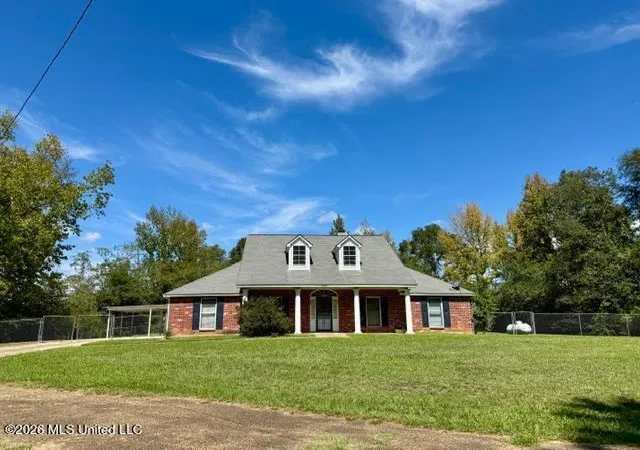 Photo 1 of Single family home for sale at 1409 Matthews Rd, Gloster, MS 39638 | MLS# 4164070 | Listing updated on 2026-09-30