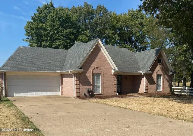 Photo 2 of Sale Pending at 7505 Roundtable Dr, Southaven, MS 38671 | MLS# 4164189 | Listing updated on 2026-10-08