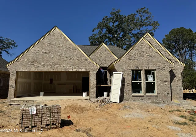 Photo 1 of Single family home for sale at 127 Hyde Park Dr, Brandon, MS 39042 | MLS# 4164416 | Listing updated on 2026-10-19