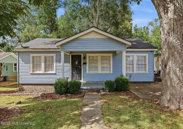 Single family home for sale at 106 3rd Avenue SW, Magee, MS 39111 | MLS# 4164117