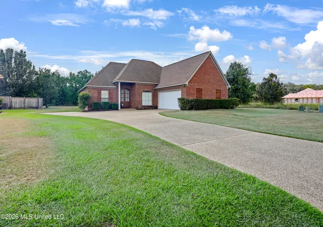 Photo 1 of Sale Pending at 2159 Crossbridge Blvd, Byram, MS 39272 | MLS# 4164179 | Listing updated on 2026-10-23
