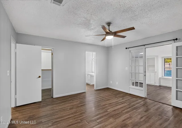 Photo 3 of Sale Pending at 147 Somerset Dr, Hattiesburg, MS 39402 | MLS# 4164171 | Listing updated on 2026-10-02