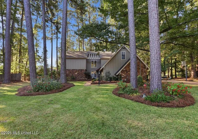 Photo 1 of Sale Pending at 127 Newcastle Ct, Brandon, MS 39047 | MLS# 4164324 | Listing updated on 2026-10-04
