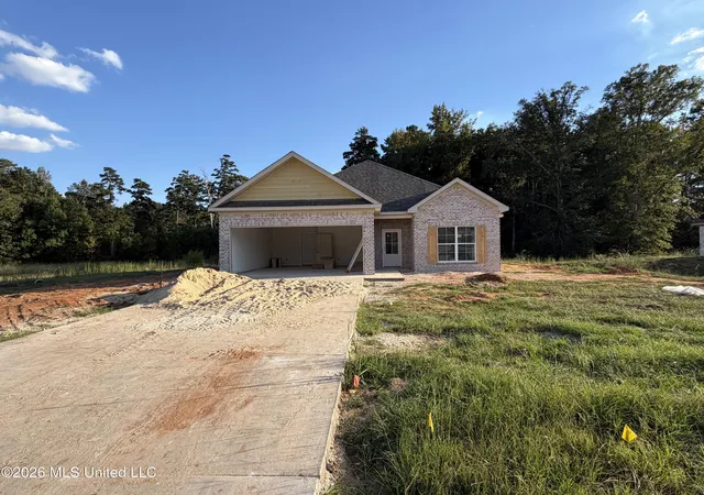 Photo 2 of Single family home for sale at 103 Nw Emily Ln, Magee, MS 39111 | MLS# 4164487 | Listing updated on 2026-10-15