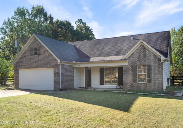 Photo 1 of Single family home for sale at 239 Amber Cir, Byhalia, MS 38611 | MLS# 4164440 | Listing updated on 2026-10-03