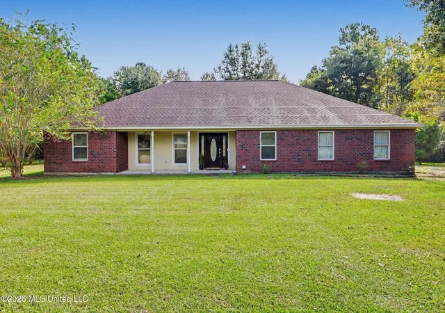 Photo 1 of Single family home for sale at 18832 Highway 63, Moss Point, MS 39562 | MLS# 4164359 | Listing updated on 2026-10-19
