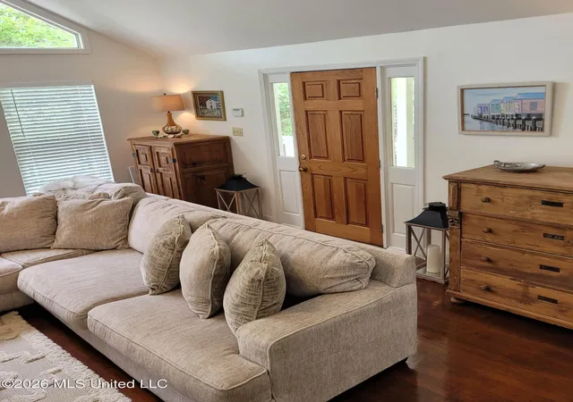 Photo 2 of Single family home for sale at 127 Country Clb Dr, Pass Christian, MS 39571 | MLS# 4164457 | Listing updated on 2026-10-22