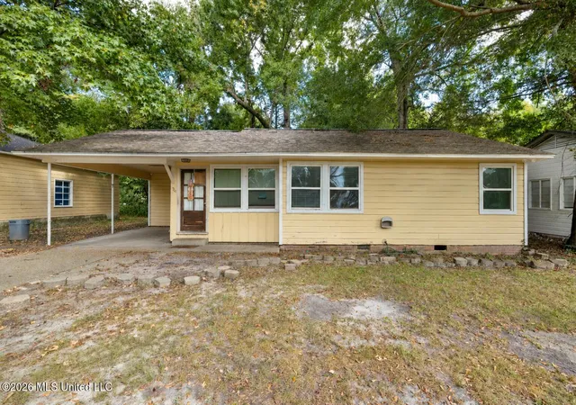Photo 1 of Single family home for sale at 711 Myrtle St, Hattiesburg, MS 39401 | MLS# 4164374 | Listing updated on 2026-10-02