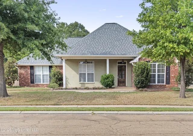 Photo 1 of Sale Pending at 117 Kenzie Dr, Madison, MS 39110 | MLS# 4164423 | Listing updated on 2026-10-22