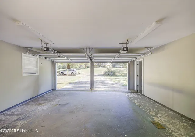 Photo 4 of Single family home for sale at 1060 Holt Dr, Port Gibson, MS 39150 | MLS# 4164472 | Listing updated on 2026-10-03