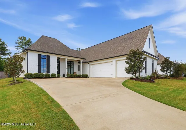 Photo 1 of Single family home for sale at 246 Arbor Trl, Brandon, MS 39047 | MLS# 4164445 | Listing updated on 2026-10-03