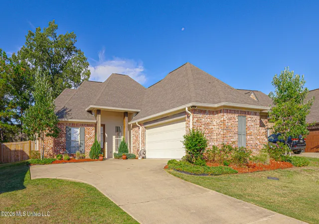 Photo 1 of Sale Pending at 285 Winterfield Ct, Brandon, MS 39042 | MLS# 4164462 | Listing updated on 2026-10-18