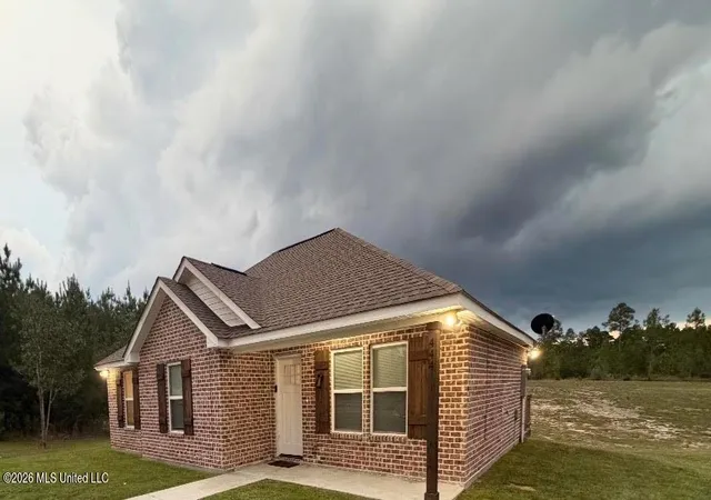 Photo 2 of Single family home for sale at 444 Peters Rd, Poplarville, MS 39470 | MLS# 4164475 | Listing updated on 2026-10-03