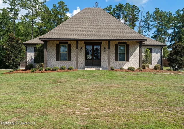 Photo 1 of Sale Pending at 21 Higgins Cutoff Rd, Sumrall, MS 39482 | MLS# 4164500 | Listing updated on 2026-10-16