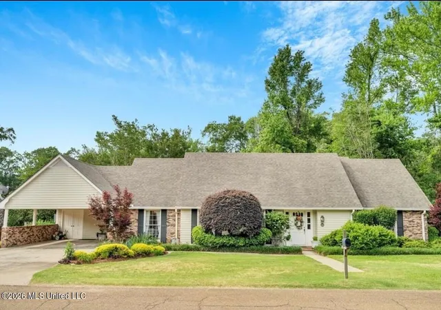 Photo 1 of Single family home for sale at 921 North St, Mc Comb, MS 39648 | MLS# 4164604 | Listing updated on 2026-10-05