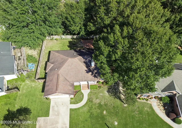 Photo 2 of Single family home for sale at 8845 Moanalua Way, Diamondhead, MS 39525 | MLS# 4164907 | Listing updated on 2026-10-19