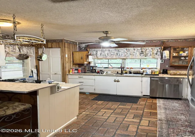 Photo 2 of Single family home for sale at 12321 Berkley Rd, Moss Point, MS 39562 | MLS# 4164656 | Listing updated on 2026-10-26