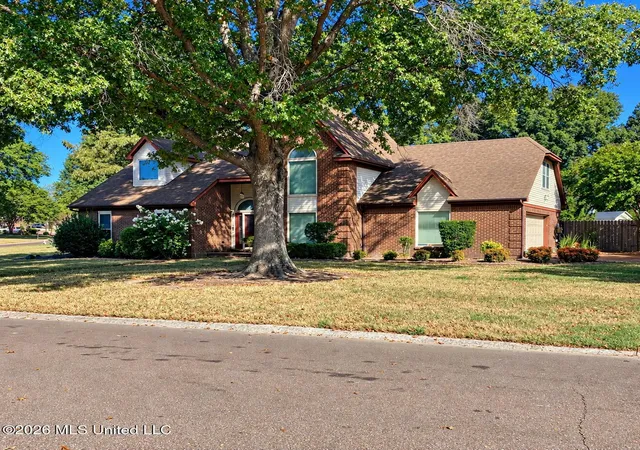 Photo 3 of Single family home for sale at 820 Flower Crk Cvs, Southaven, MS 38671 | MLS# 4164842 | Listing updated on 2026-10-07
