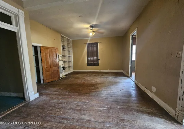 Photo 2 of Single family home for sale at 500 B St, Natchez, MS 39120 | MLS# 4164655 | Listing updated on 2026-10-06